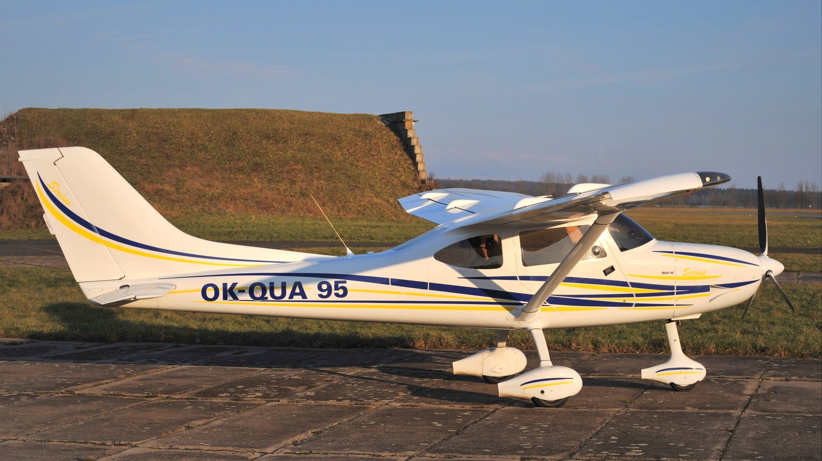 Luxury Sirius immediately for sale TLULTRALIGHT Aircraft