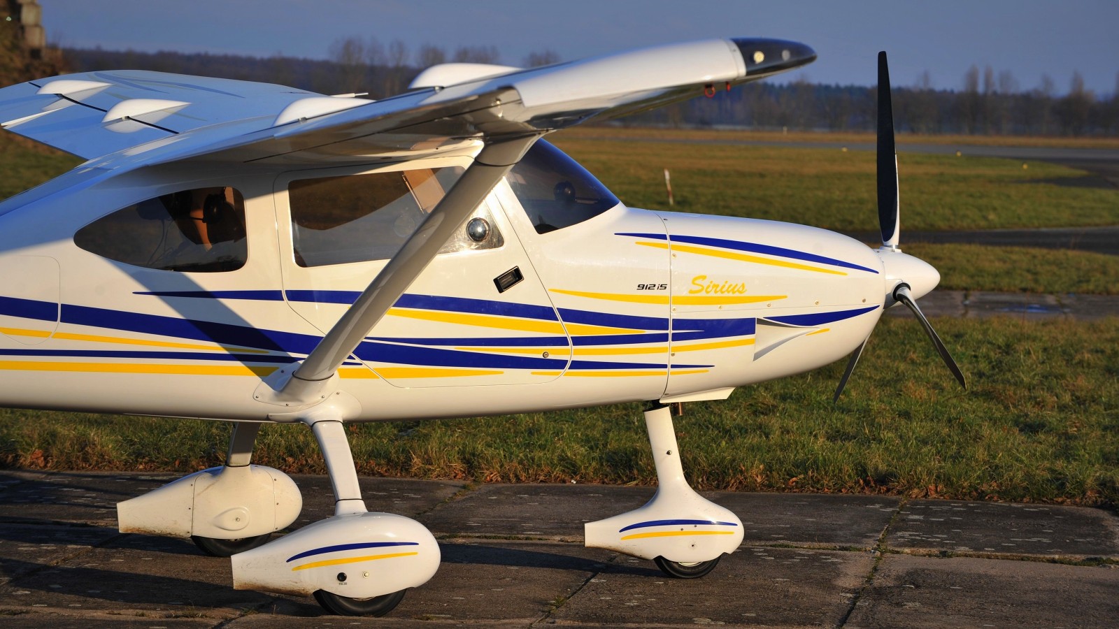 Luxury Sirius immediately for sale TLULTRALIGHT Aircraft