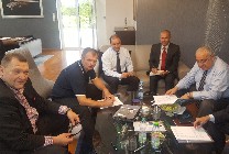 Egyptian Government Representatives Sign a Memorandum