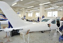 Making the Dutch “Twins” – Behind the Scenes Photos