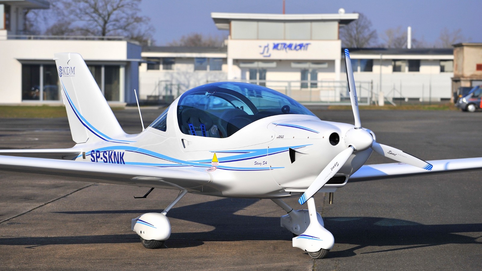 new sting flying in poland.