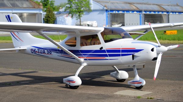 TL-ULTRALIGHT TL 3000 Sirius ultralight Hradec Kralove aircraft LSA